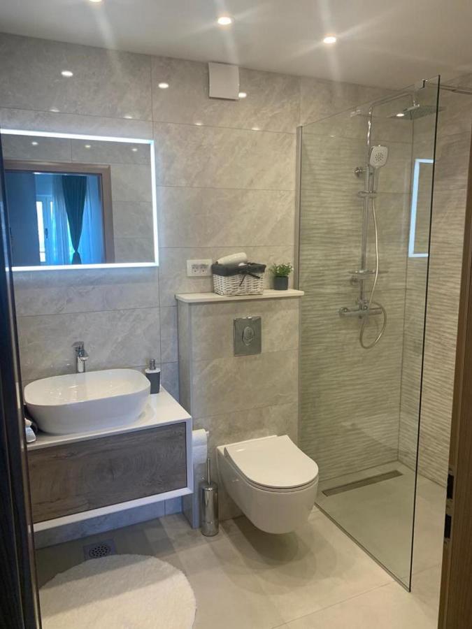 Apartman Kristina トロギール エクステリア 写真